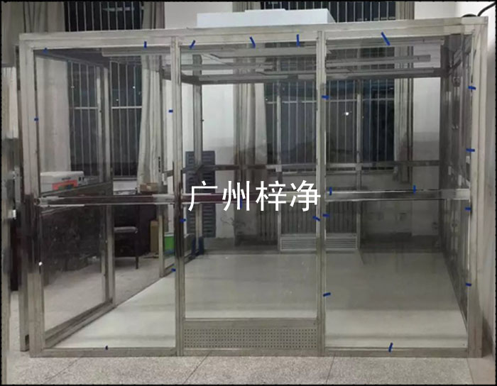 使用百級(jí)潔凈棚比較多的客戶(hù)，會(huì)選用千級(jí)潔凈棚，或萬(wàn)級(jí)潔凈棚，少量客戶(hù)會(huì)選用百級(jí)或萬(wàn)級(jí)。