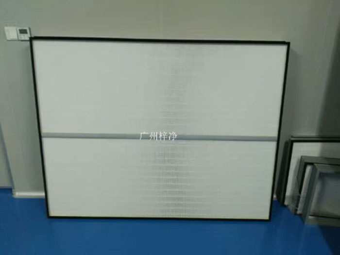 HEPA高效過濾網(wǎng)可廣泛用于光學(xué)電子、LCD液晶制造，生物醫(yī)藥、精密儀器、飲料食品，PCB印刷等行業(yè)無塵凈化車間的空調(diào)末端送風(fēng)處。