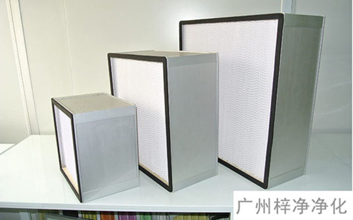 F-S有隔板中效空氣過濾器主要用于制藥、電子、食品廠房中潔凈/空調(diào)/通風(fēng)系統(tǒng)的中級過濾。